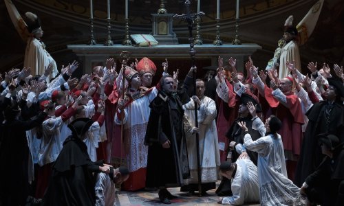 El Teatre Principal de Palma celebra su 40 aniversario con 'Tosca', con escena de Mario Pontiggia