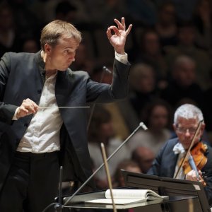 La Royal Philharmonic Orchestra, de gira por España con Vasily Petrenko a la batuta