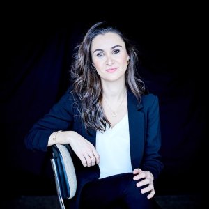 Mónica Lorenzo: "Siento un gran orgullo y responsabilidad por pertenecer a una institución como la OCNE"