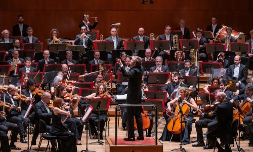 Vasily Petrenko dirige la 'Leningrado' de Shostakovich al frente de la Sinfónica de Bilbao