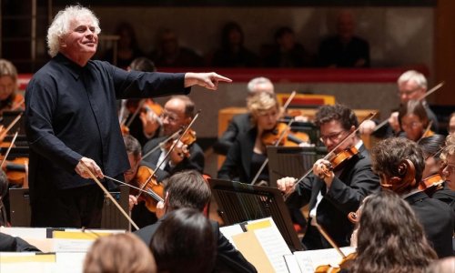 Sir Simon Rattle y la Orquesta Sinfónica de la Radio de Baviera, juntos por primera vez en España de la mano de Ibermúsica