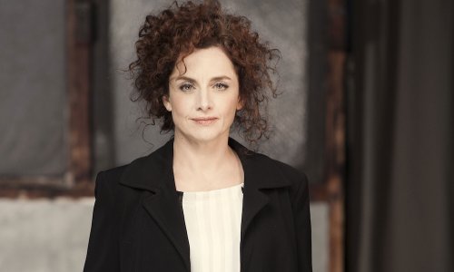 Emmanuelle Haïm: “Nunca vi a una mujer dirigir una orquesta antes de hacerlo yo misma”