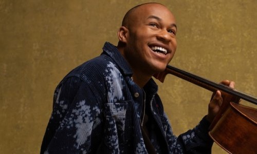 El violonchelista Sheku Kanneh-Mason suspende temporalmente su agenda por una lesión en un dedo