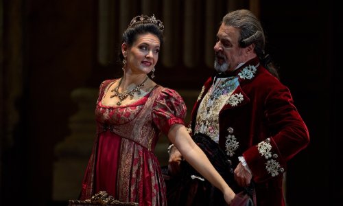 Vanessa Goikoetxea protagoniza 'Tosca' en Baluarte, con Arturo Chacón-Cruz y Carlos Álvarez