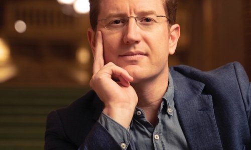 Ramón Tebar dirige 'L´elisir d´amore' en Las Palmas, con las voces de Génesis Moreno y Xabier Anduaga