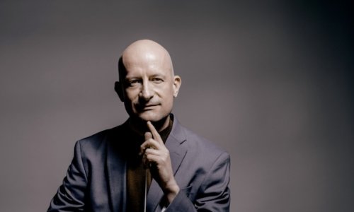 Guillermo García Calvo abrirá la próxima temporada de la Ópera de Dallas, al frente de 'L´elisir d´amore'