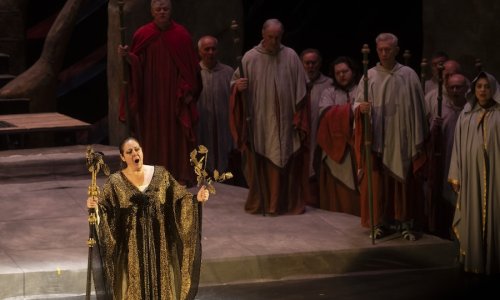 Yolanda Auyanet protagoniza 'Norma' en Santander, con Óliver Díaz a la batuta