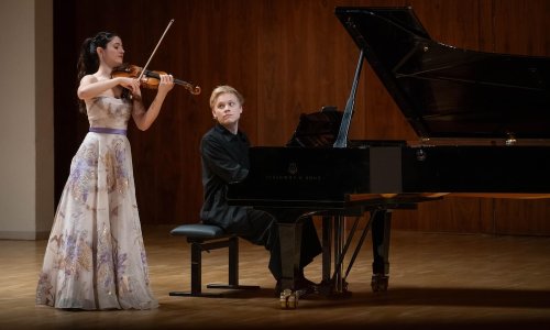El CNDM acoge un recital de la violinista María Dueñas y el pianista Alexander Malofeev