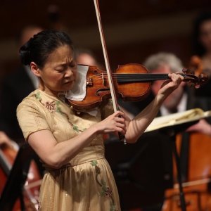Midori y Robert Treviño con la Franz Shubert Filharmonia, con obras de Mendelssohn y Chaikovski