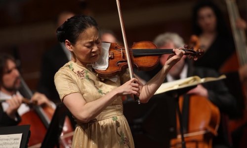Midori y Robert Treviño con la Franz Shubert Filharmonia, con obras de Mendelssohn y Chaikovski