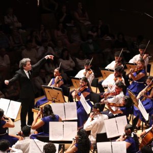 Se pospone la gira de Gustavo Dudamel y la Sinfónica Nacional Juvenil de Venezuela, a causa de los recientes terremotos