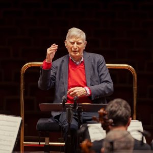 El director de orquesta Herbert Blomstedt cumple 99 años