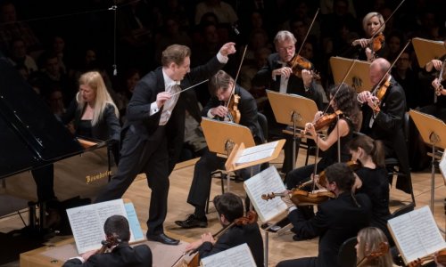 Valentina Lisitsa interpreta todos los conciertos de Rachmaninov con la Orquesta Nacional