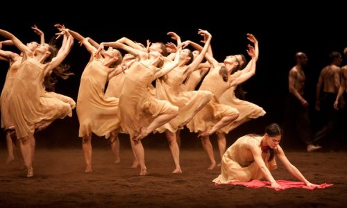 Pina Bausch y Esa-Pekka Salonen dan vida a Stravinsky en el Palais Garnier de París