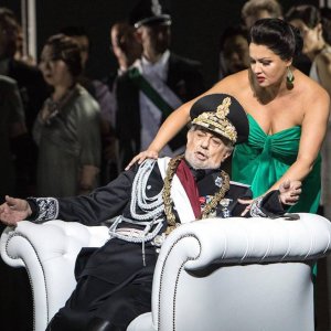 Plácido Domingo y Anna Netrebko protagonizan "Macbeth" de Verdi en Berlín, con Daniel Barenboim