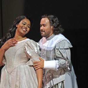 Pretty Yende y Javier Camarena brillan en "I Puritani" del Gran Teatre del Liceu