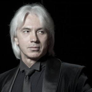 El aeropuerto de la ciudad rusa de Krasnoyarsk llevará el nombre del fallecido Dmitri Hvorostovsky