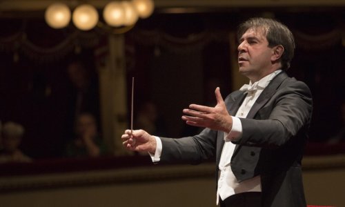 Daniele Gatti, nuevo director de la Orchestra Mozart, fundada por Claudio Abbado