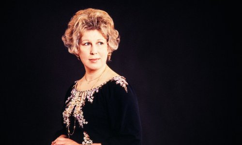 La soprano Gundula Janowitz, galardonada con la Medalla Hugo Wolf