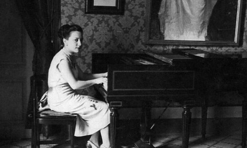 #UnDiaComoHoyPlaylist: Alicia de Larrocha