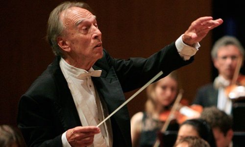 La Justicia italiana absuelve a Claudio Abbado de un delito fiscal 44 años después