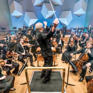 La Orquesta de Minnesota ofrecerá conciertos con sólo 25 atriles en su formación durante este otoño